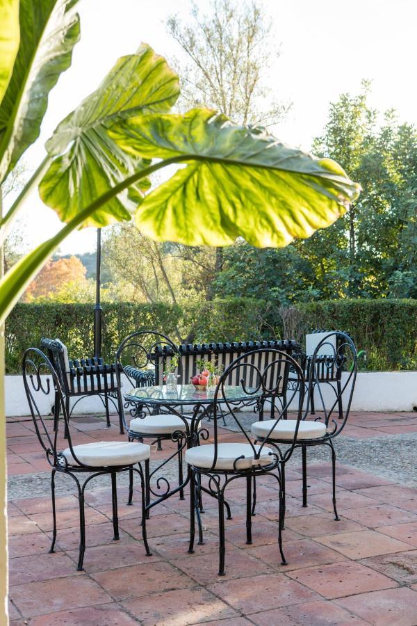 אל בוסקה Hotel Tugasa Las Truchas מראה חיצוני תמונה