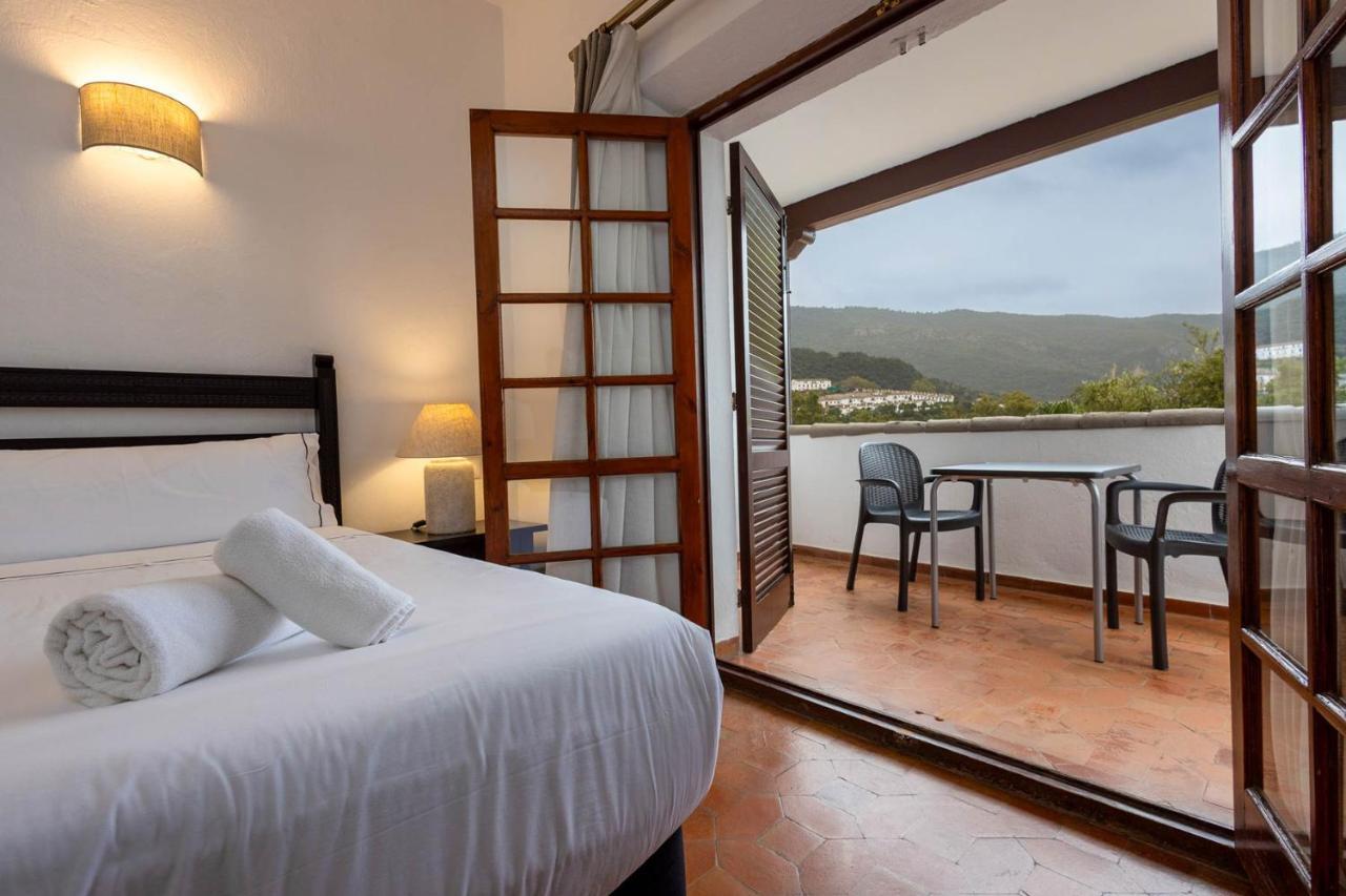 אל בוסקה Hotel Tugasa Las Truchas מראה חיצוני תמונה
